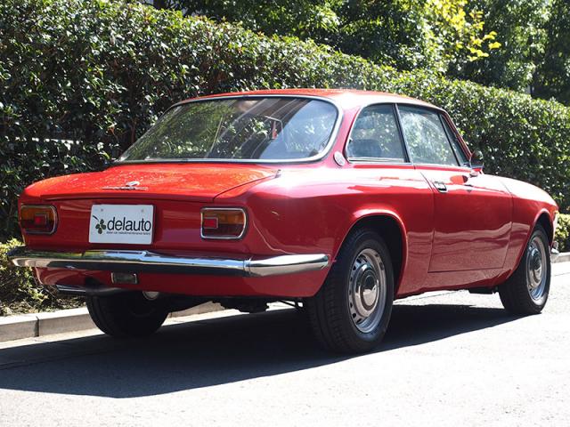 Look Smart アルファ・ロメオジュリアクーペ　1750GT ヴェローチェ Look Smart アルファ・ロメオジュリアクーペ 1750GT