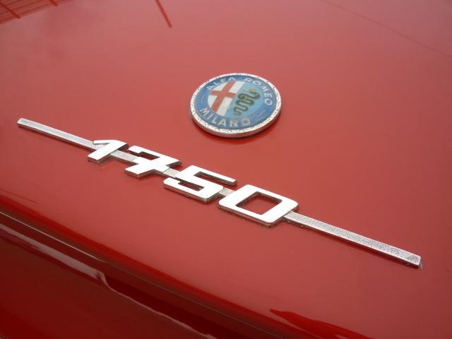 アルファロメオ ジュリア 1750GT ヴェローチェ 左H 5MT 前期 