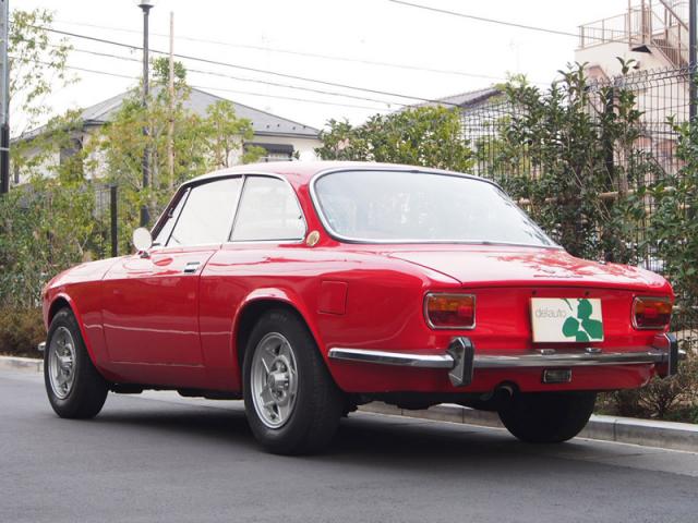 アルファロメオ ジュリア1750 GT ヴェローチェ 【デルオート】